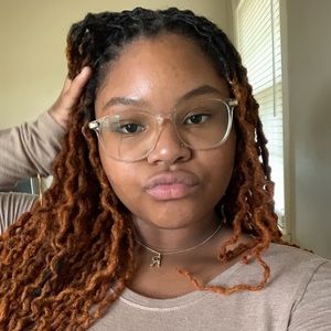 Meet your Posher, Arayiah